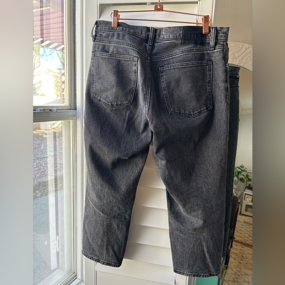 A&F High Rise Mom Jean - Picture 10 of 10